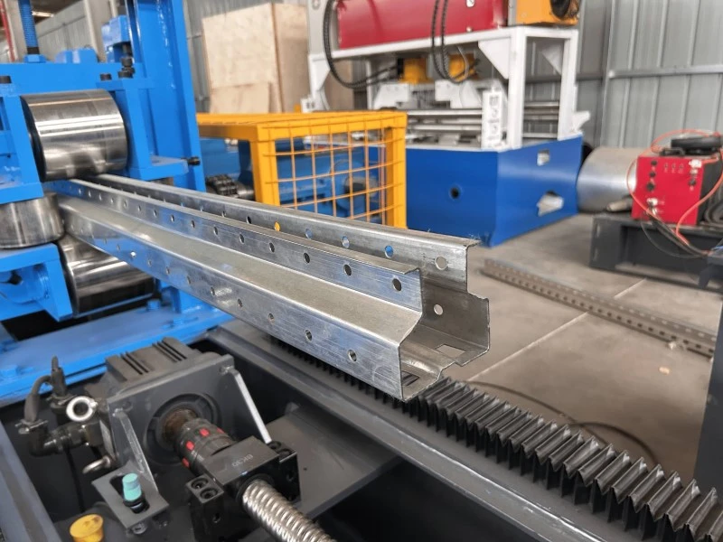 upright rack post roll forming machine (12) upright rack post roll forming machine (12)