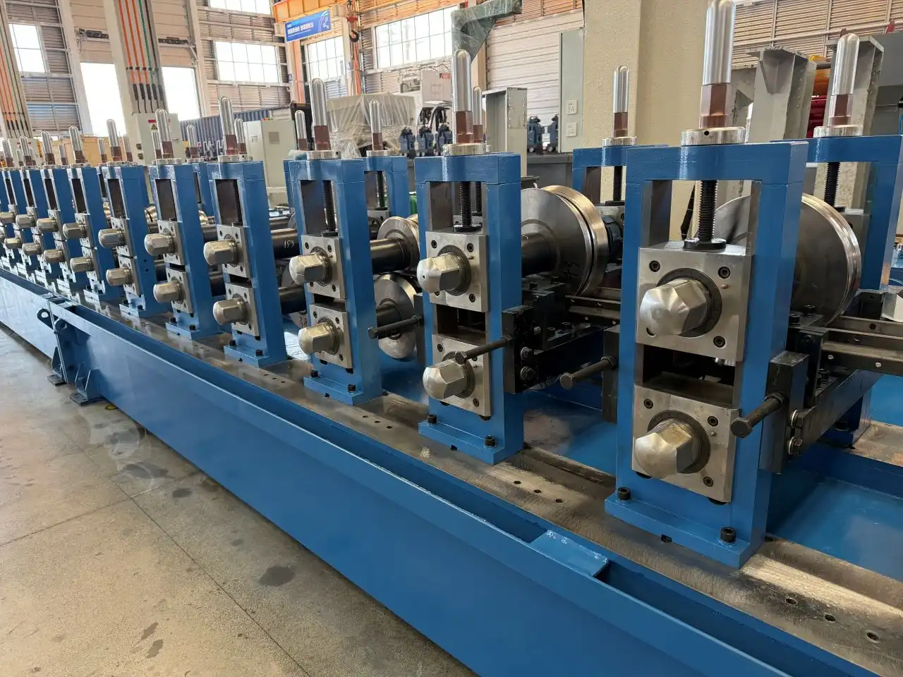 shelf panel roll forming machine shelf panel roll forming machine