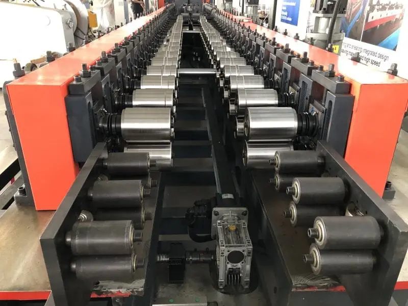 shelf panels machine