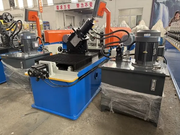 store shelves making machine