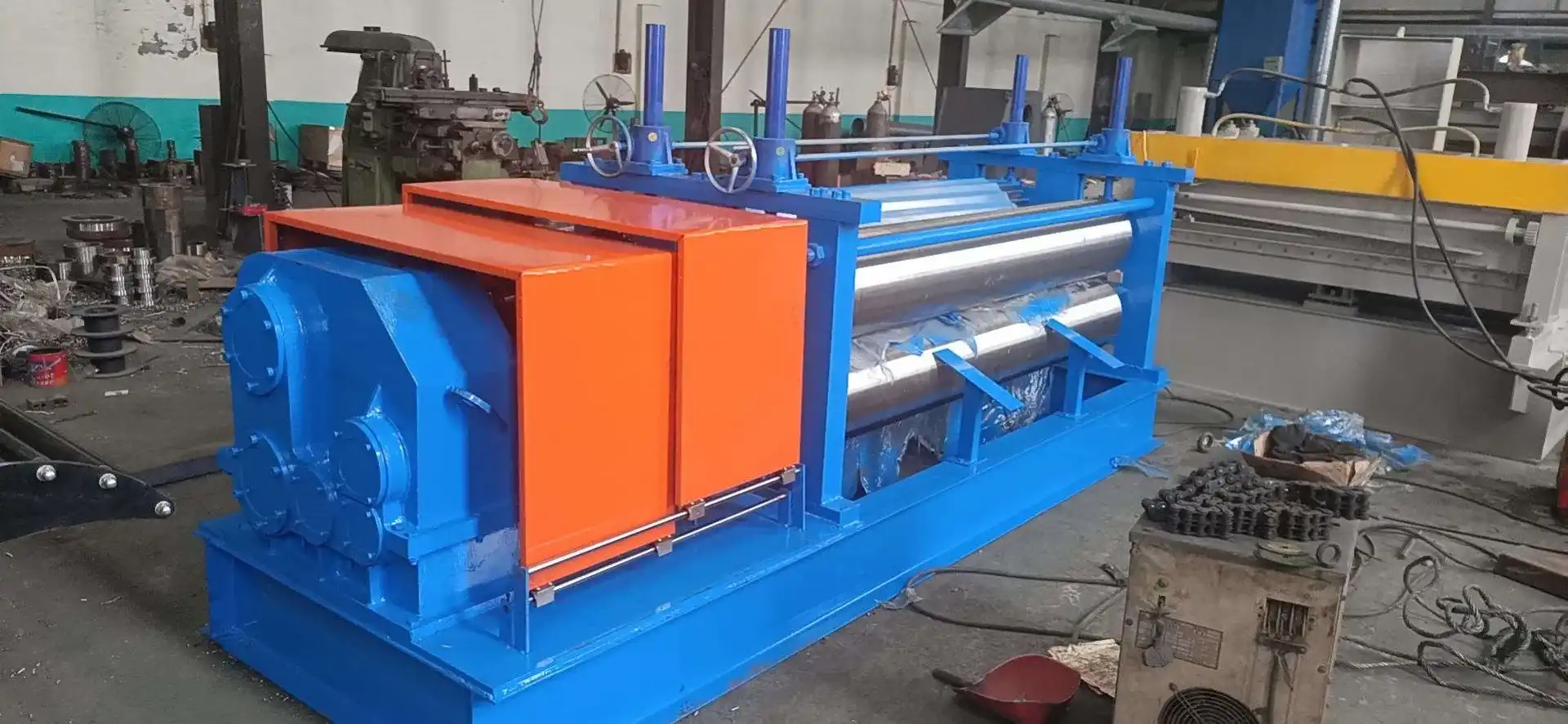 barrel corrugated roof sheet machine