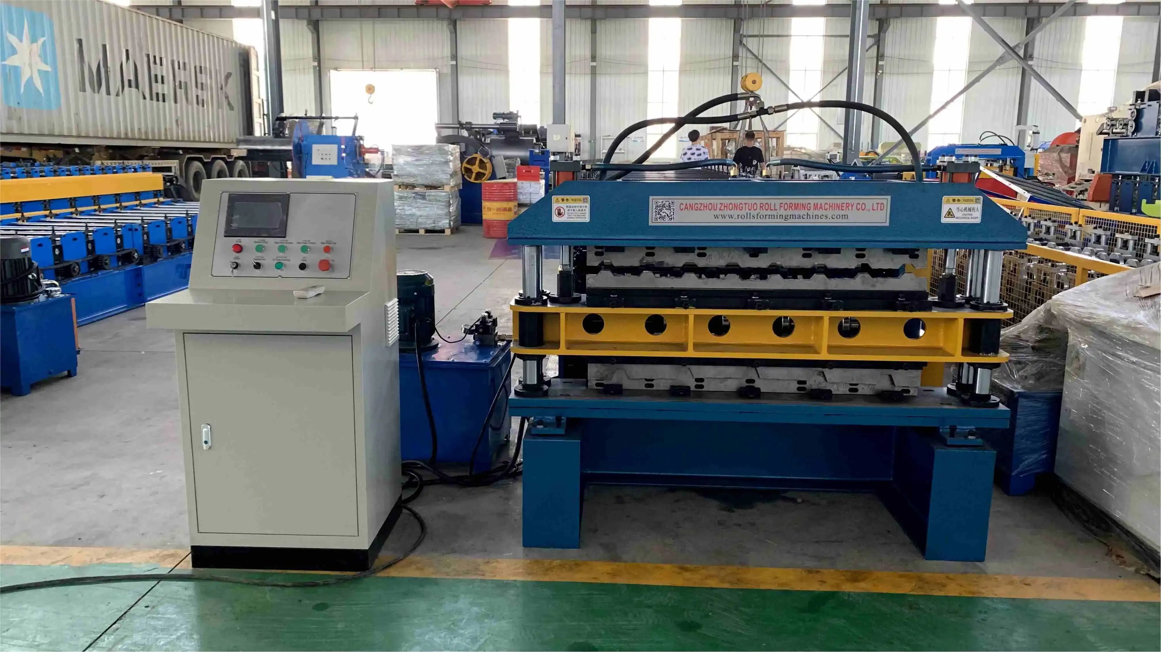 Double layer trapezoidal roof panel roll forming machine (1)
