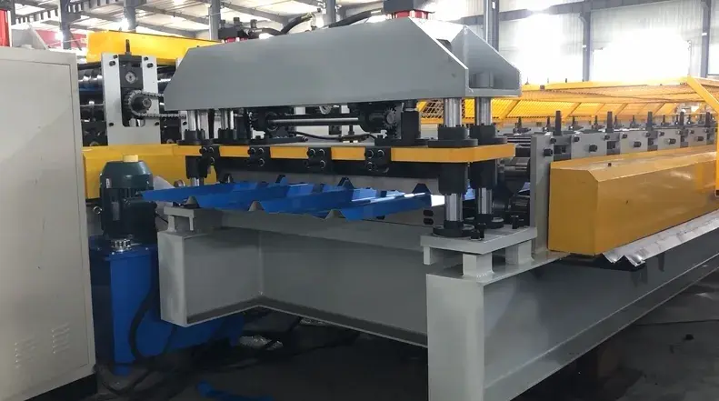 R & PBR roof panel roll forming line for the US  