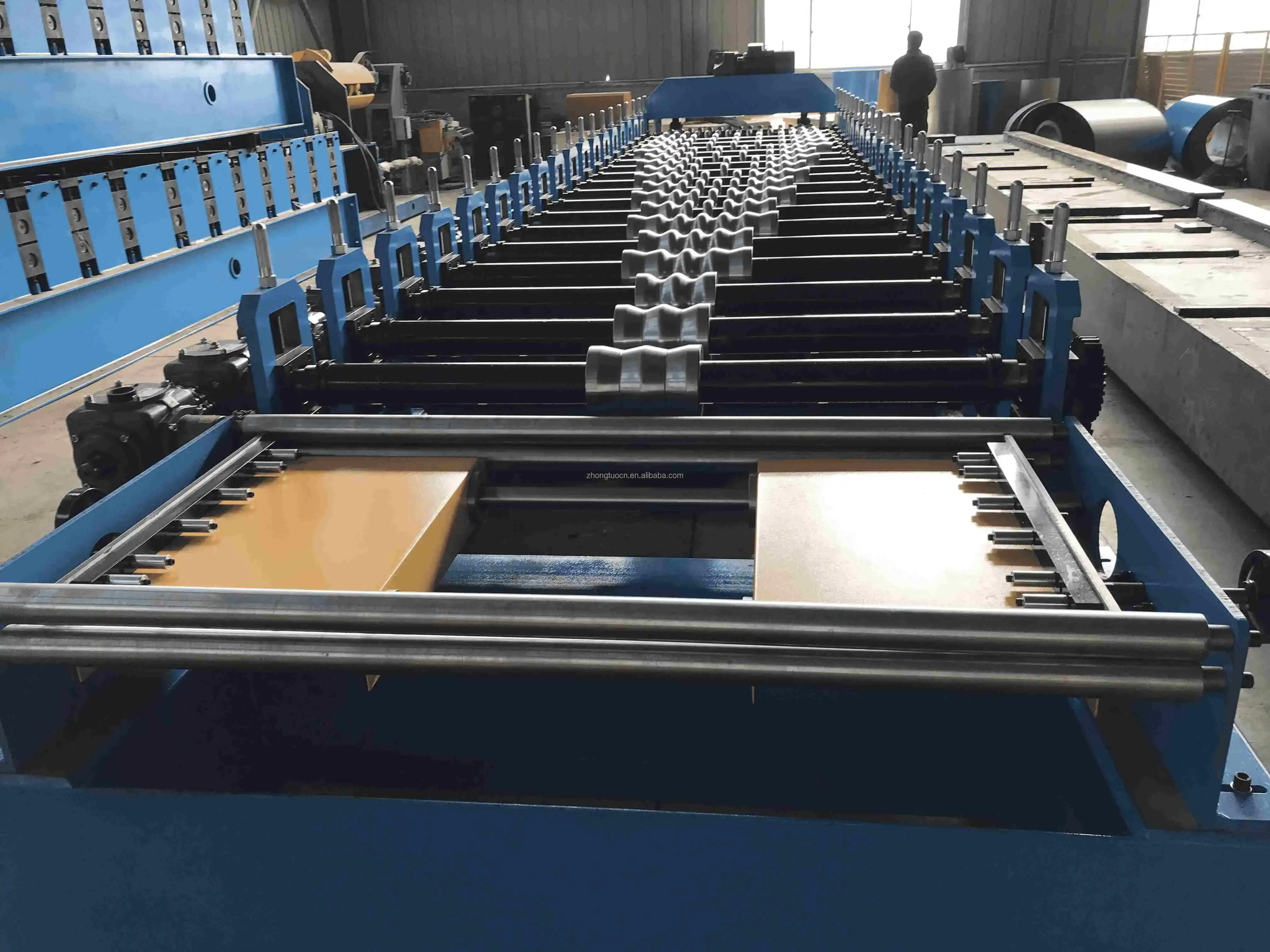 corrugated roof tile roll forming machine