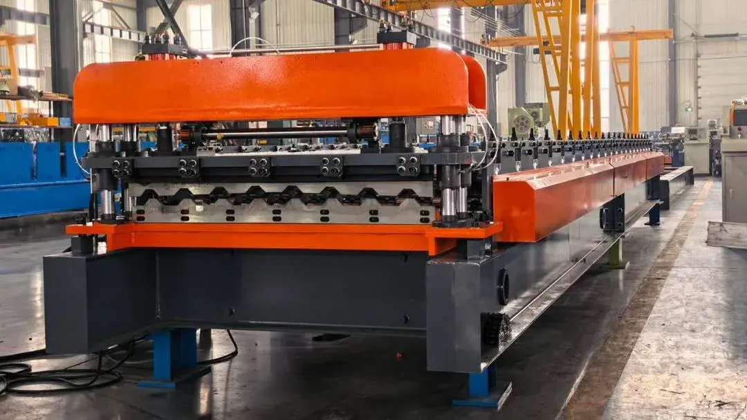 R101 trapezoidal roof sheet roll forming machine