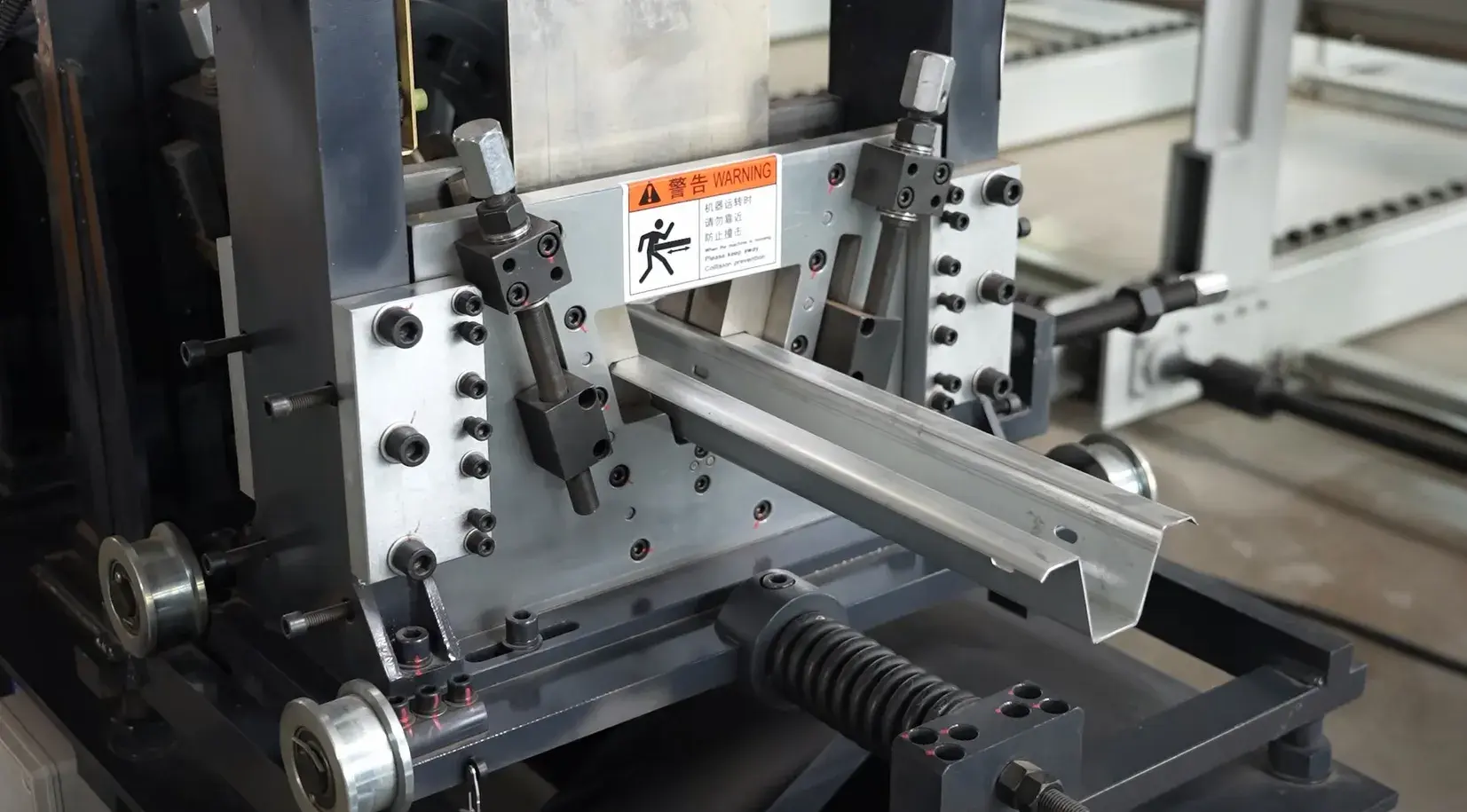 hat purlin machine
