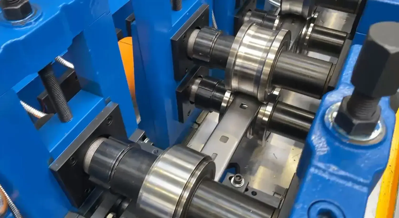 solar bracket roll forming machine solar bracket roll forming machine