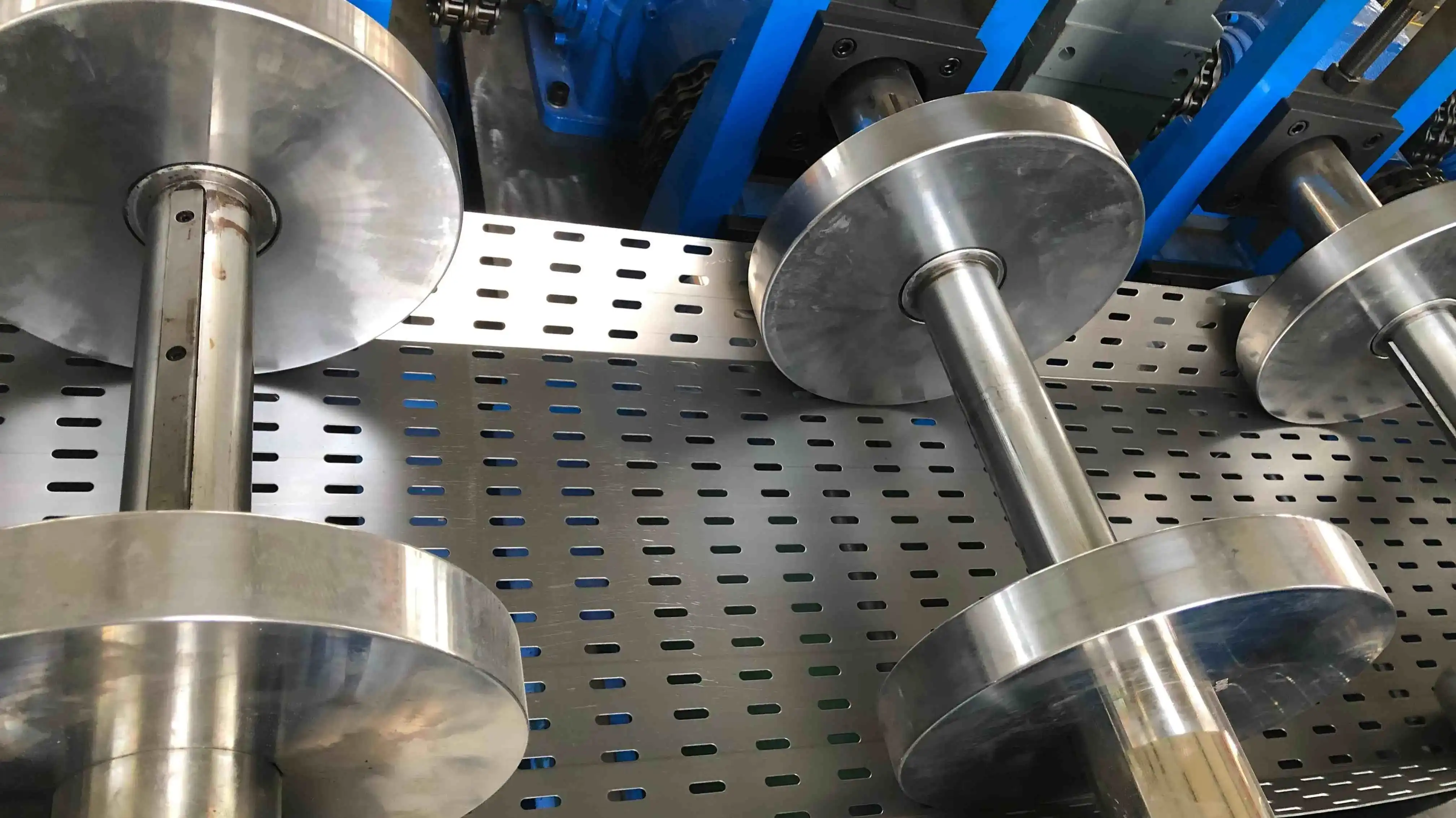 cable tray roll forming machine cable tray roll forming machine