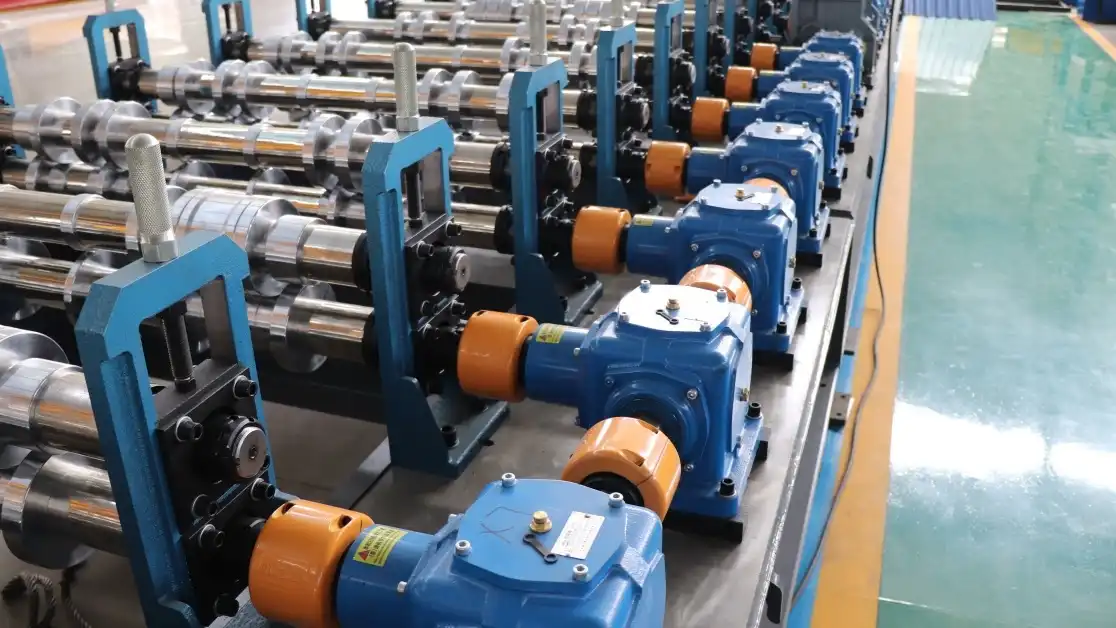 trapezoidal roof sheet roll forming machine