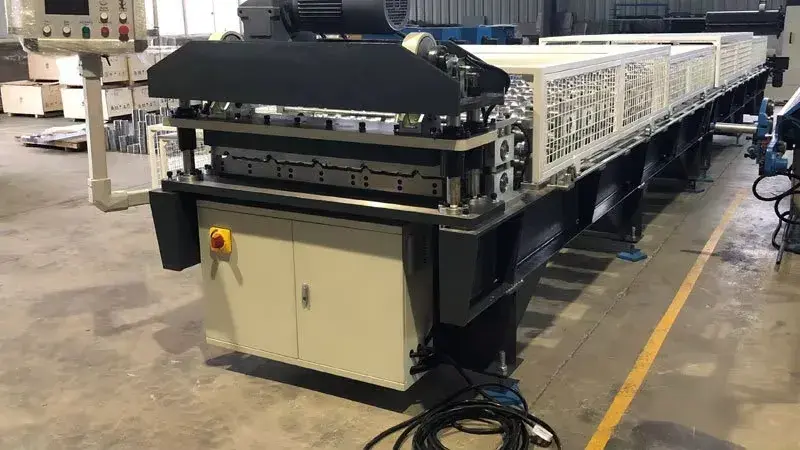 pbr trapezoidal roof panel roll forming machine