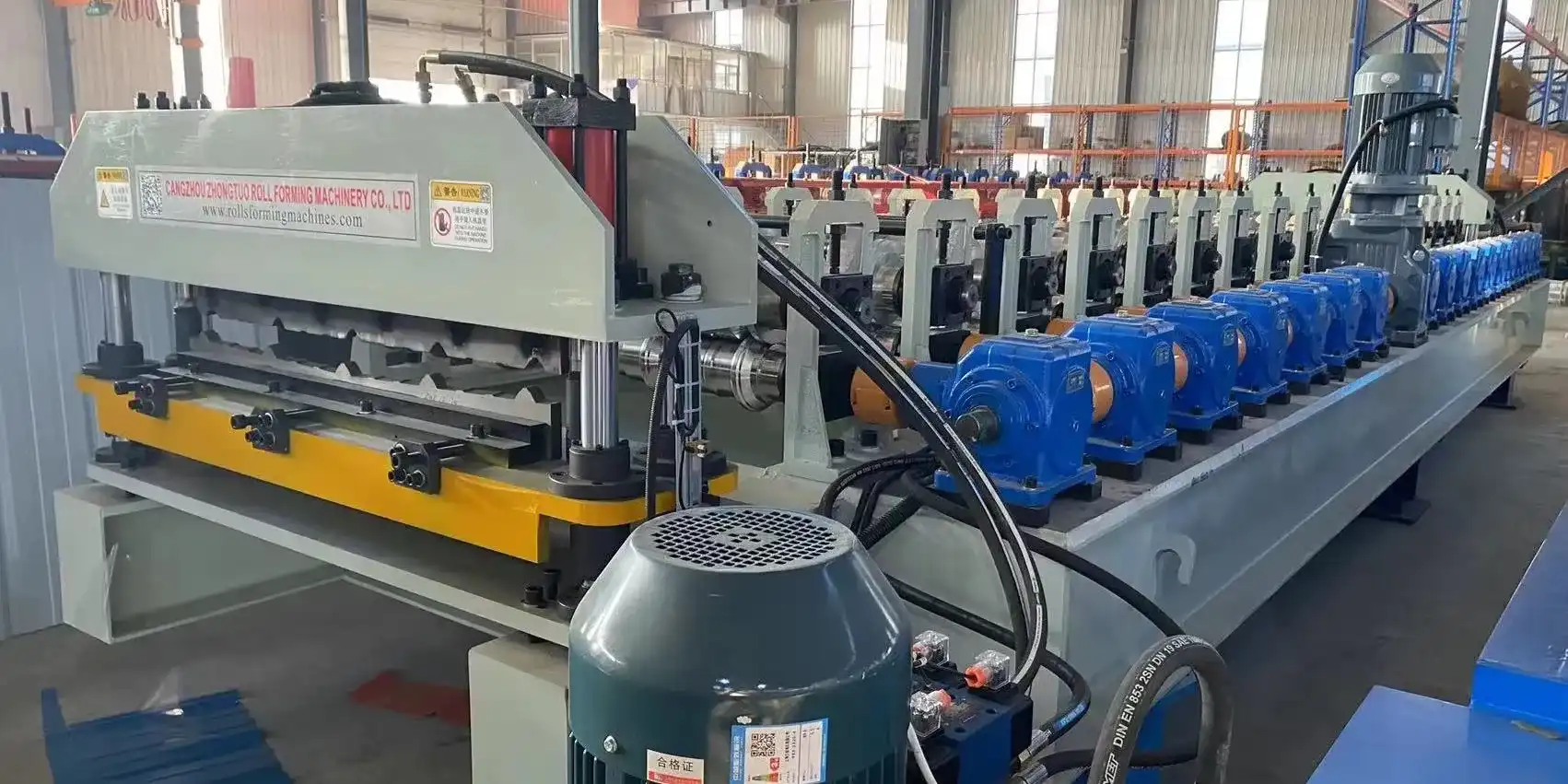pbr trapezoidal roof panel roll forming machine