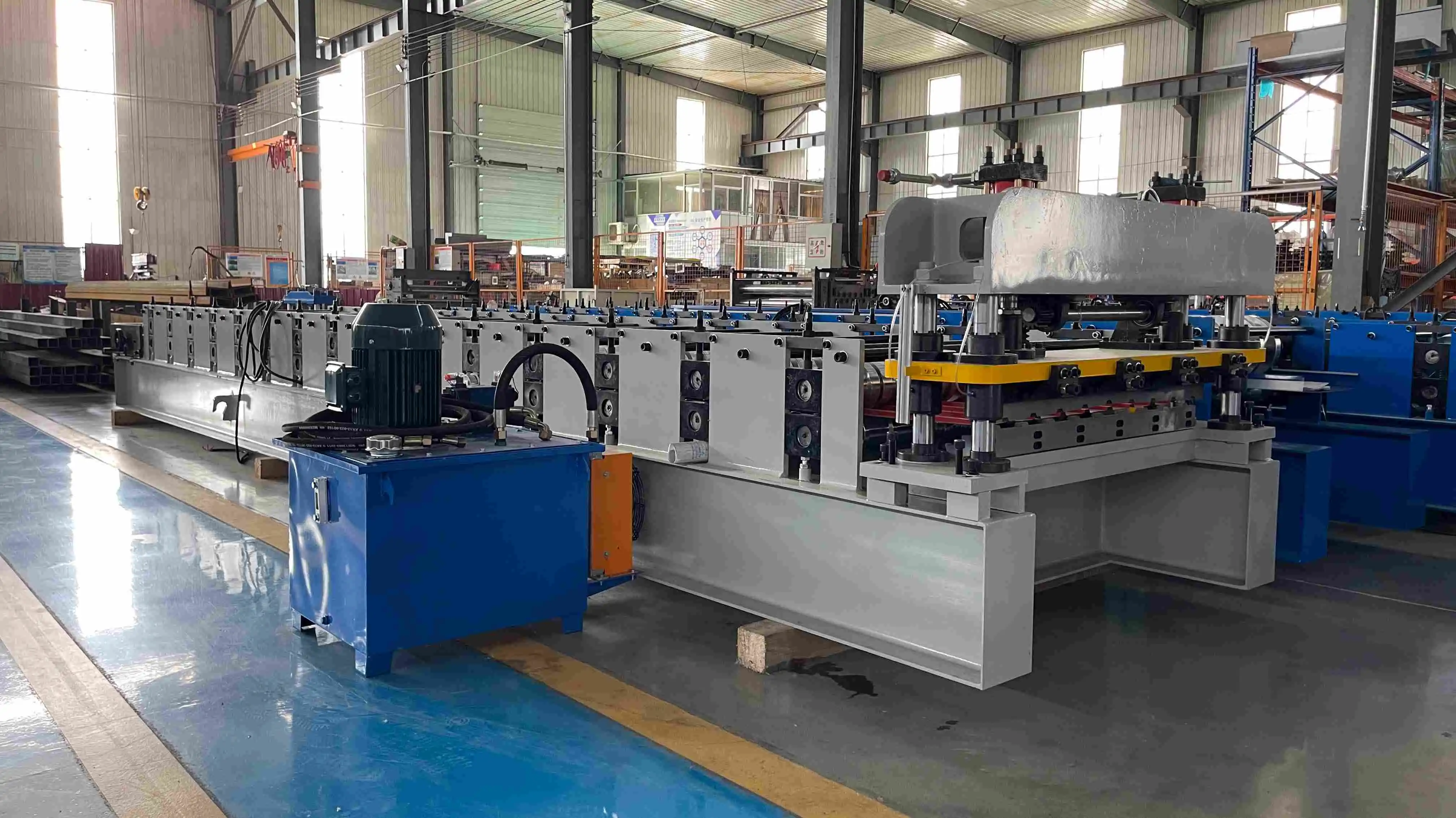 C10 trapezoidal roof sheet roll forming machine 