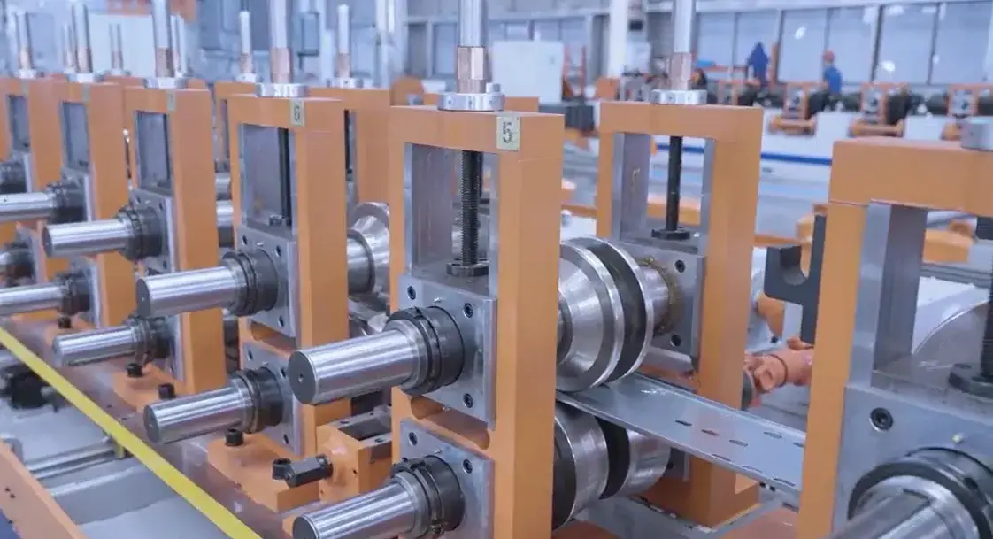 solar struct channel roll forming machine