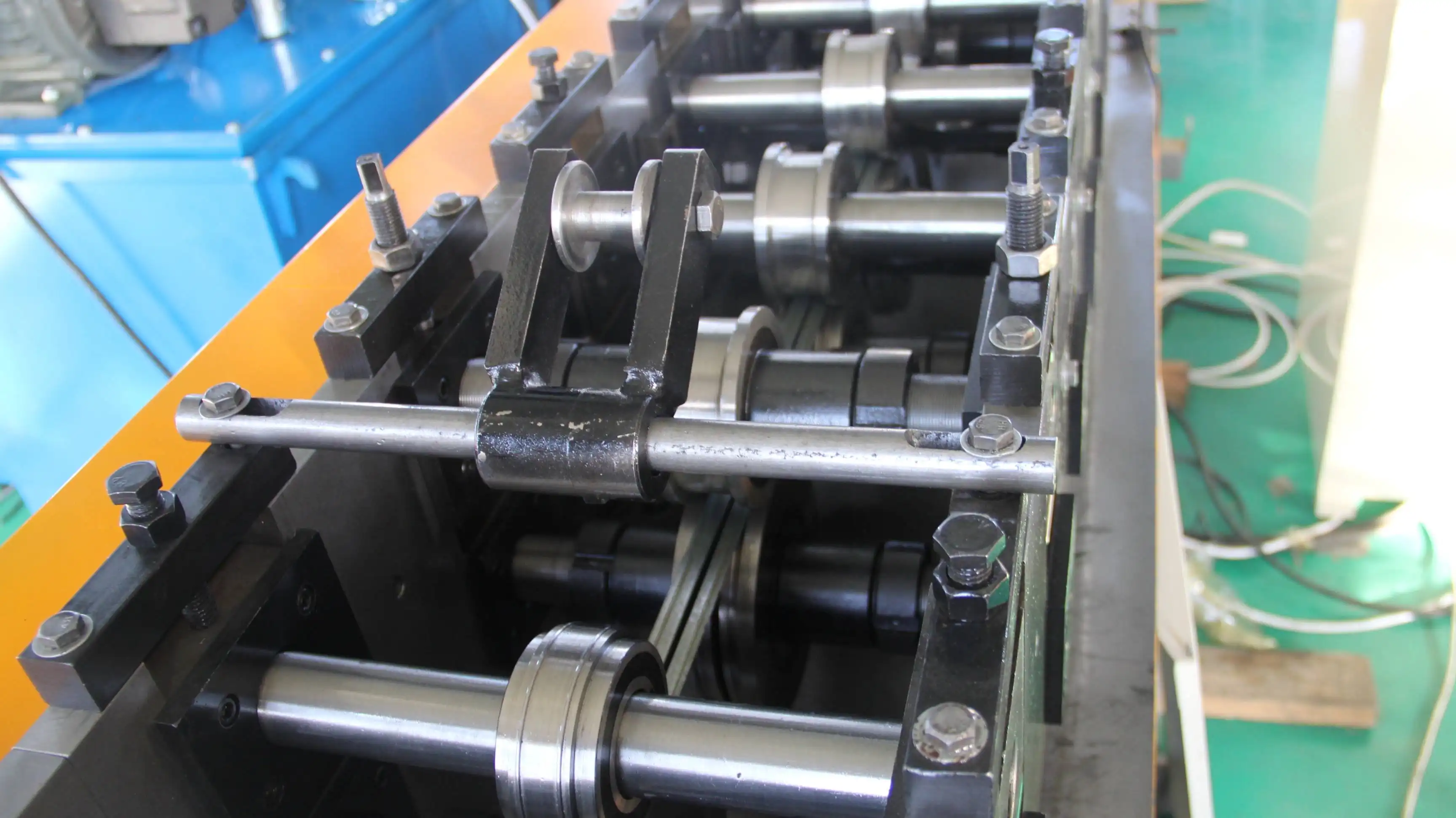 fully automatic ceiling T grid roll forming machine fully automatic ceiling T grid roll forming machine