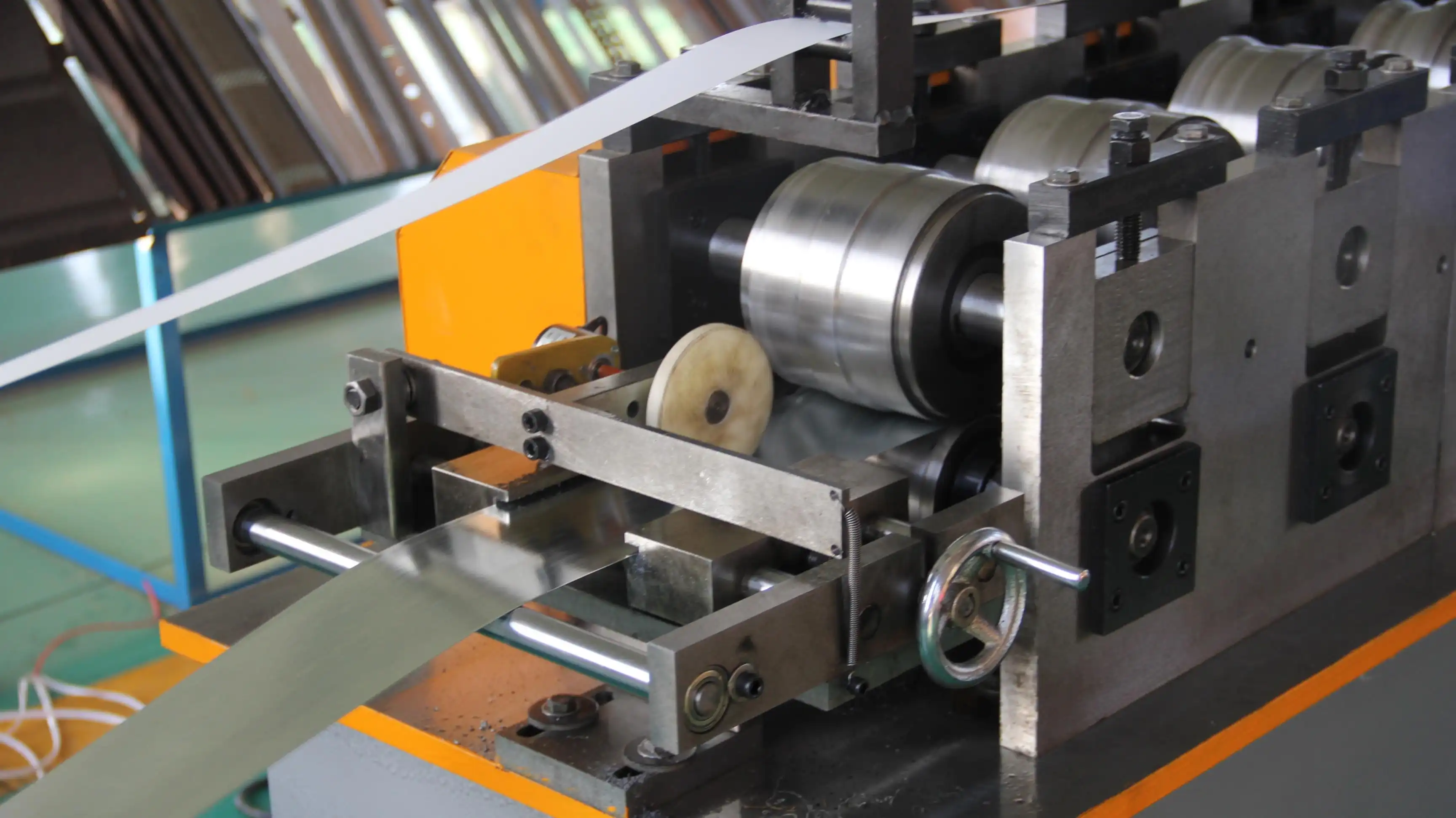 fully automatic ceiling T grid machine