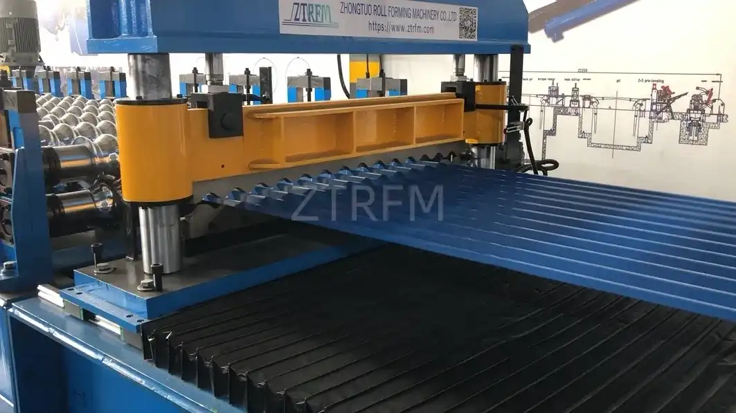 corrugated roof panel roll forming machine (4) corrugated roof panel roll forming machine (4)