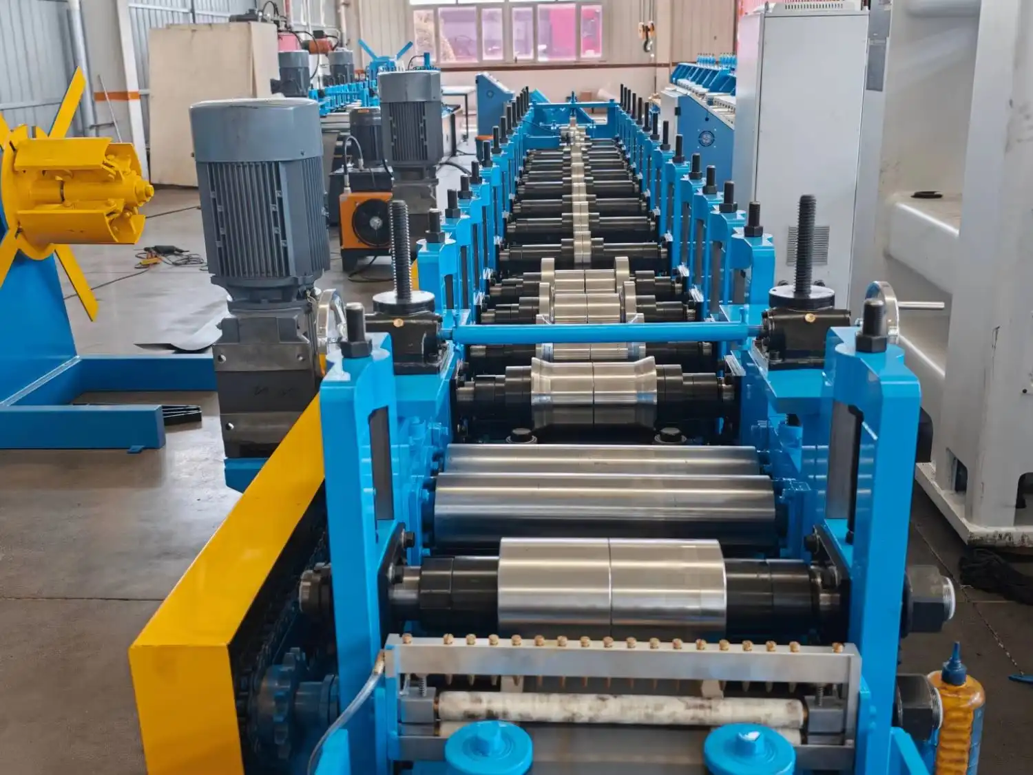 hat furrning channel roll forming machine (3) hat furrning channel roll forming machine (3)