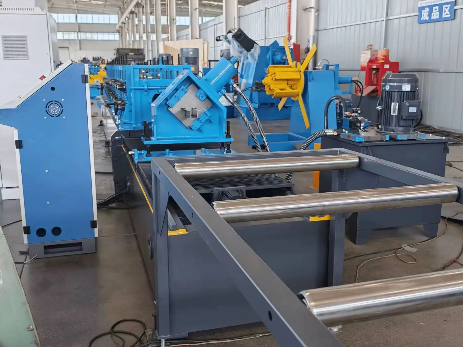 hat furrning channel roll forming machine (4)