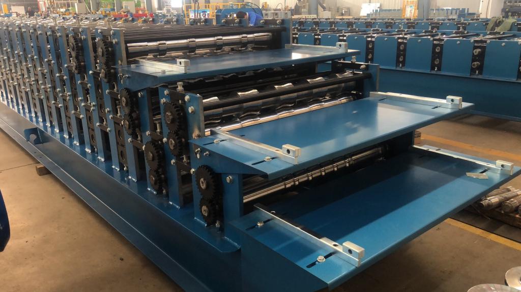 Triple layer roofing sheet machine 2