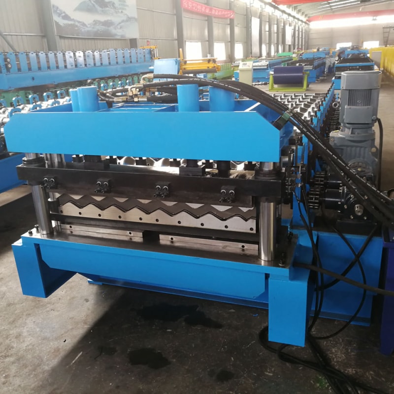 Read more about the article ZTRFM OEM ODM Customized galvanized aluzinc portable metal roofing sheet roof tile roll forming machine maquina para calaminas