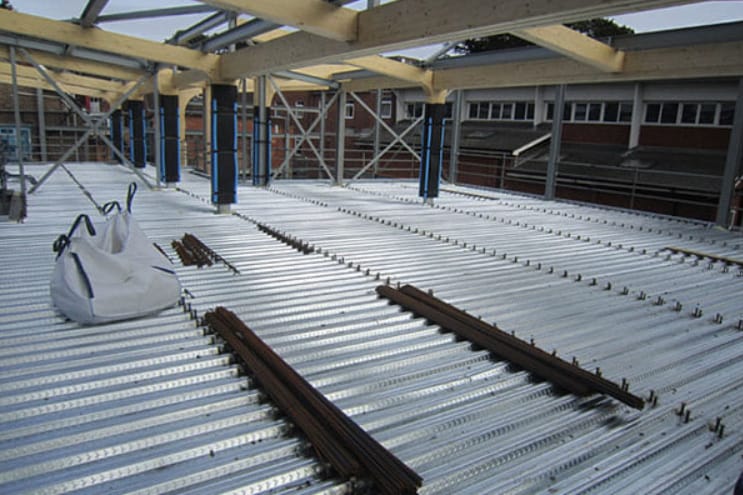 the application of the floor decking