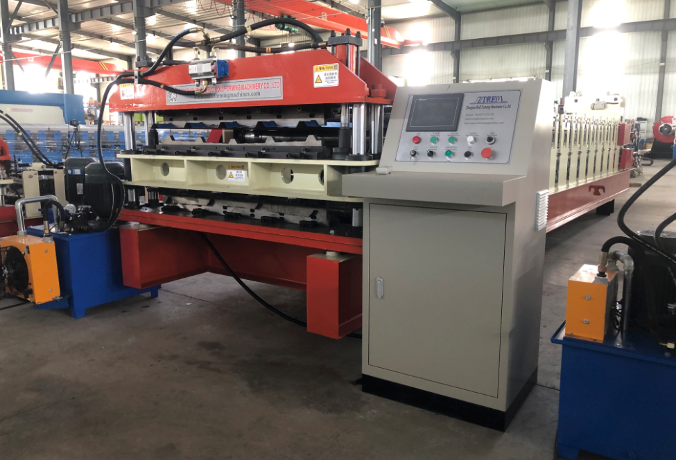 Double layer machine for Europe
